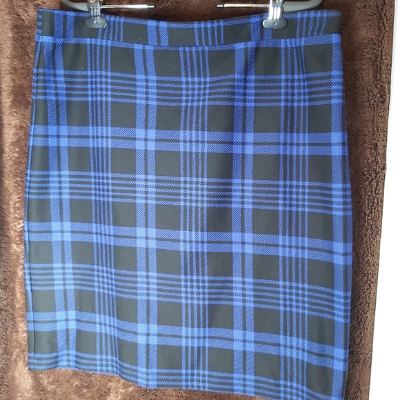 Pencil plaid skirt - black and blue - Picture 6 of 7